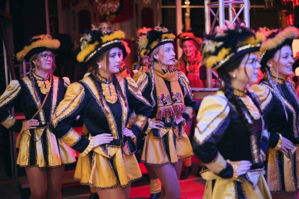 2026-02-14-rkg-kinderfasching-011bb218a62-7319-1fd8-1187-bcacb4acd5244A3C8774-BA85-6515-ADAE-EB47000AB989.jpg