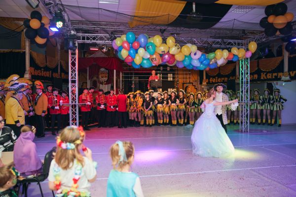 2026-02-14-rkg-kinderfasching-02940fc0d2b-fae5-b0be-5e26-7465f6b04d85E9DD284E-D795-5035-2CD8-07FA040B46B0.jpg