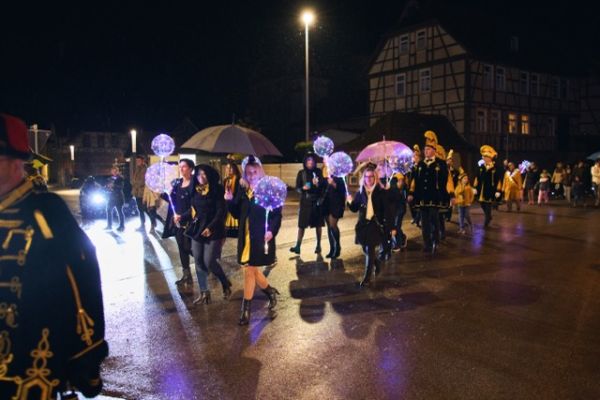 mittel-2025-11-15-rkg-karnevalseroeffnung-lg-04913e00906-6d6d-26bd-56fa-d348c5b20519B0F49530-EAEF-E870-DB49-C6276FBD706C.jpeg