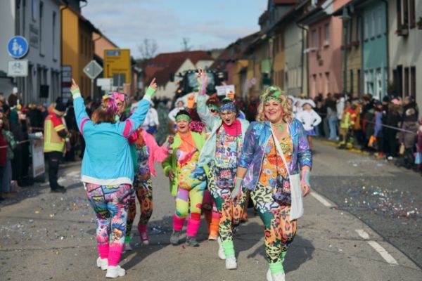 mittel-2026-02-15-rkg-karnevalsumzug-01-271AFDD0794-868A-4656-8FA3-90DE8310E105.jpeg